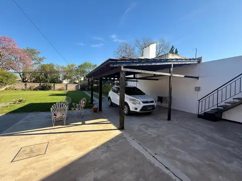 Casa 4 ambientes con 4 baños