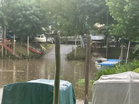 GUARDERIA NAUTICA ESCOBAR + desarrollo inmobiliario EN VENTA