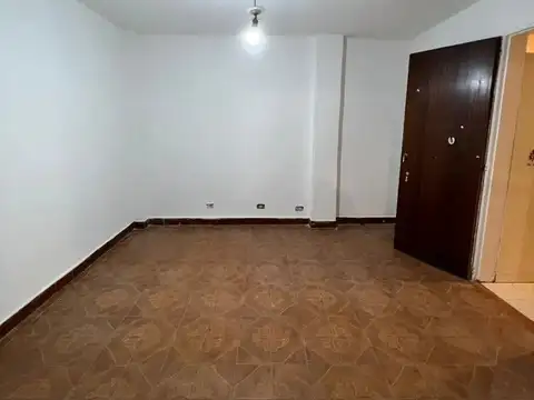 Venta Casa 7 Amb Merlo Norte Sobre Lote 780 Mts2