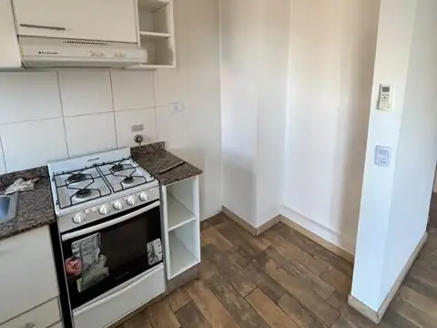 Departamento en Alquiler en San Cristóbal, $ 600.000