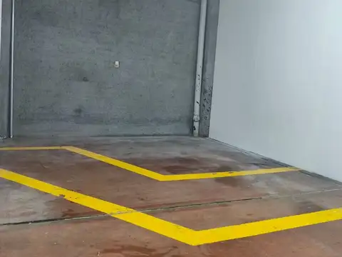 Local en Alquiler 49 años