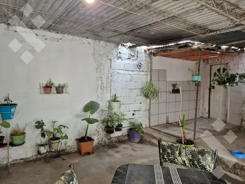 En Alquiler | Casa de 2 Dormitorios | Calle Joaquin Pardo | Neuquén
