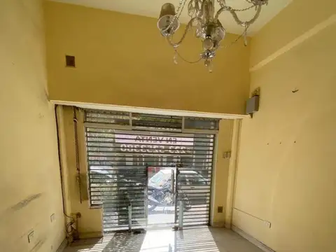Local en Venta 40 años