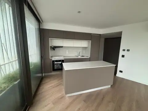 Departamento en Alquiler en La Lucila Libertador / Rio, $ 1.680.000