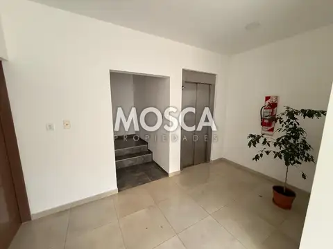 Departamento en Alquiler en Moreno, $ 460.000