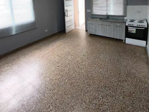 Depto Tipo Casa 3 ambientes con 1 baño