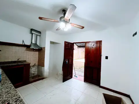 Casa en Alquiler en Funes, $ 1.800.000