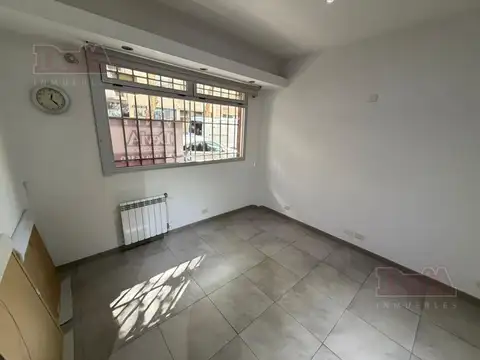 Laprida 1700