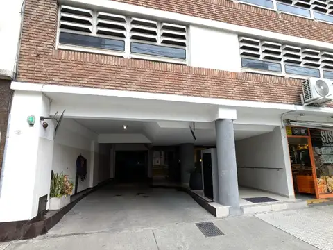 Avenida Cabildo 100, Piso 9
