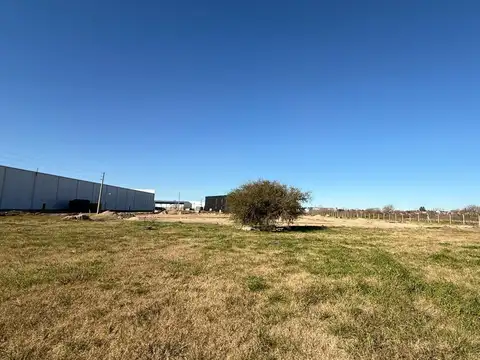 Terreno en Venta 74  mts Fondo