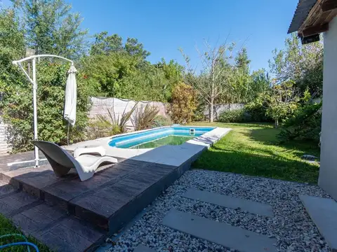 Casa en Venta en Los Hornos, USD 140.000