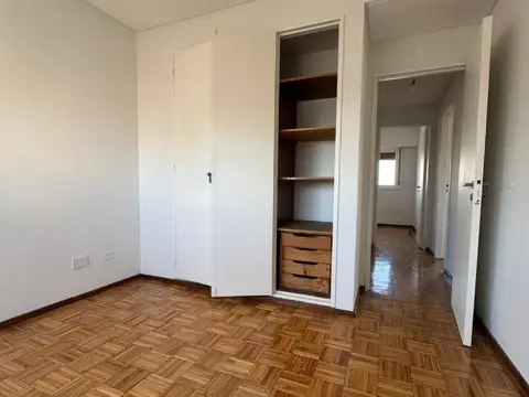 Departamento en Venta en Lomas De Zamora, USD 85.000