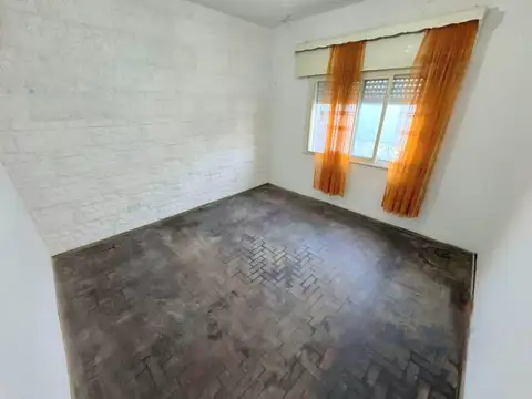 PH en venta 3 amb a reciclar-patio-terraza