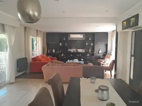 Casa en Venta con cochera