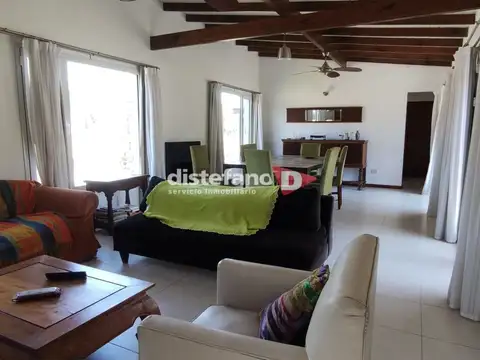 Casa en Alquiler Temporal en Pinamar, USD 3.500