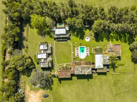 VENTA CHACRA 5 HAS 8 DORM EN SUITE, PISCINA ZNA CNO MAGDALEN