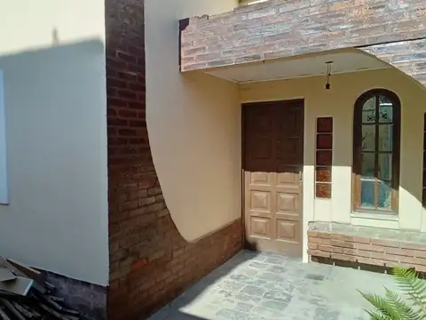 VENTA PH TRES AMBIENTES BOULOGNE PATIO TERRAZA