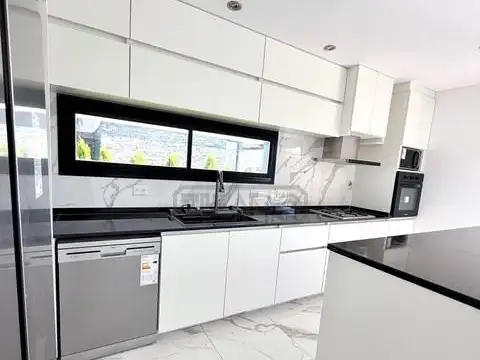Casa  en Venta en San Sebastian - AREA 9, San Sebastian, Escobar