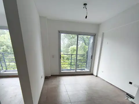 Venta Departamento 1 Dormitorio con Balcon Moreno 2200 Abasto