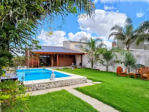 QUINCHO EN VENTA CON PILETA IBARLUCEA