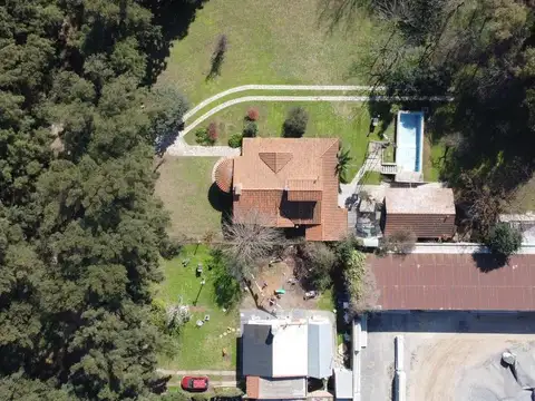 Quinta en Venta en 9 de Abril, USD 300.000
