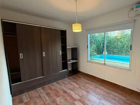 Casa 3 ambientes con 2 baños