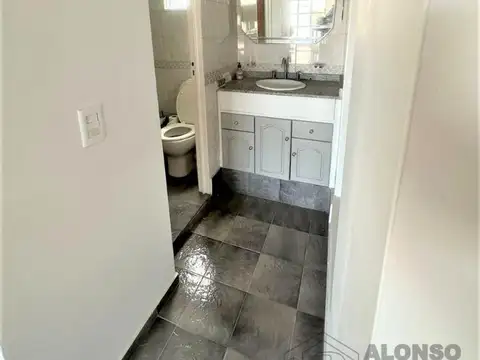 Piñeiro 260 , Piso 5