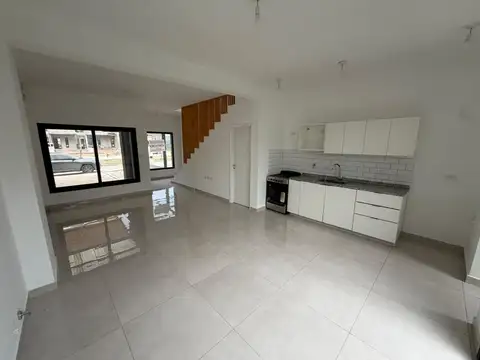 ALQUILO Duplex de Categoria, Dos Dor, Dos Baños. Docta Malagueño Etapa 3