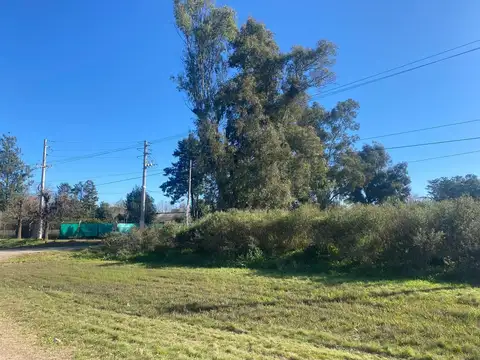 Oportunidad  Lote comercial en esquina. Villa Astolfi.
