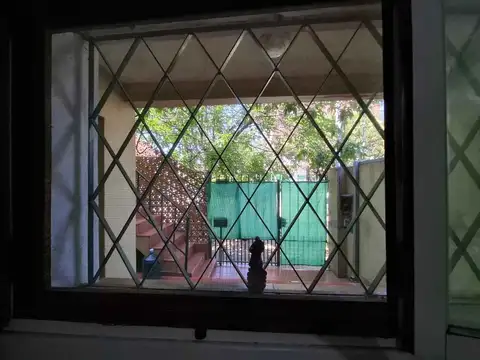 Depto Tipo Casa en Venta 45 años