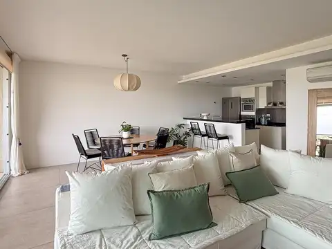 Departamento 3 ambientes con 2 baños