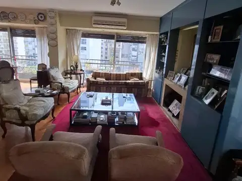 Marcelo Torcuato De Alvear 1200, Piso 8°