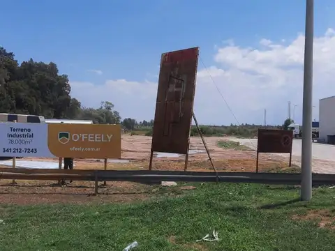 Terreno en Venta 44  mts Frente
