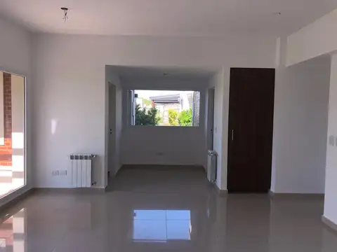 Casa en Venta en Manzanares Chico, USD 160.000