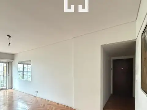 Departamento en Venta en Parque Rivadavia, USD 144.000