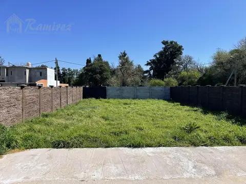 Terreno en Venta 25  mts Fondo
