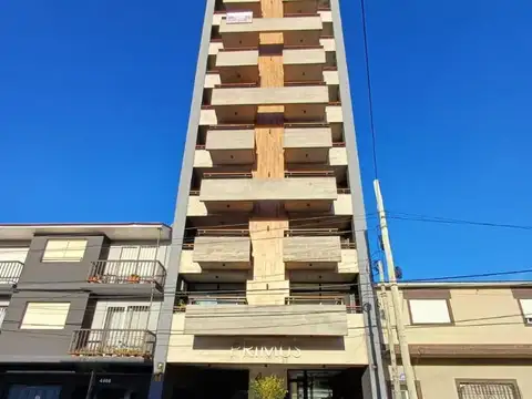 Monoambiente a La Calle con Cochera