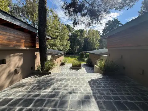Casa en Venta al Este