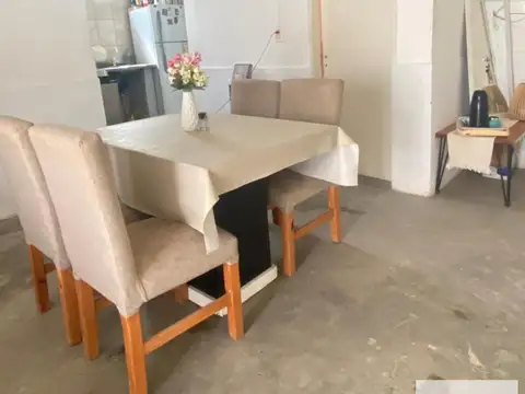 Casa en venta - 4 dormitorios 2 baños - pileta parrilla - 280mts2 - San Vicente