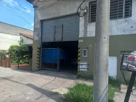 Galpon en Venta en Villa Libertad, USD 145.000