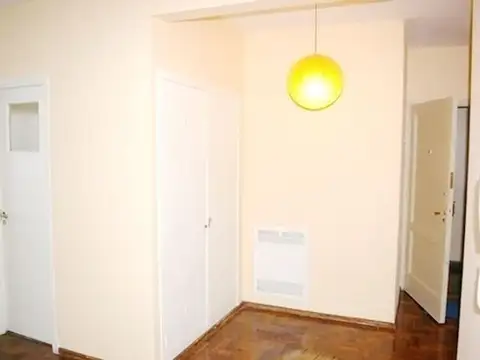 Recoleta 1 1/2AMB Excelente Estado