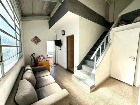 Depto Tipo Casa en Venta de 3 dormitorios