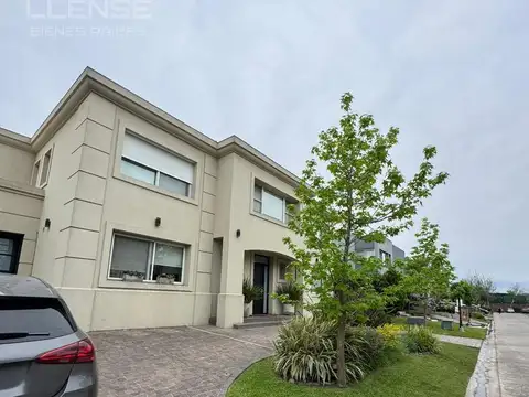 Casa en Alquiler de 7 dormitorios