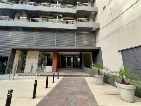 Cochera en alquiler y venta Dorrego bis Zona Rio Rosario