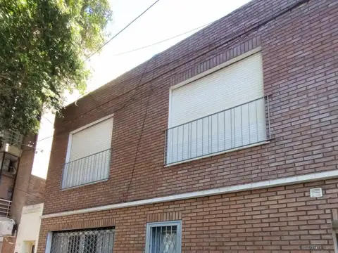 Vivienda o local comercial en luis agote