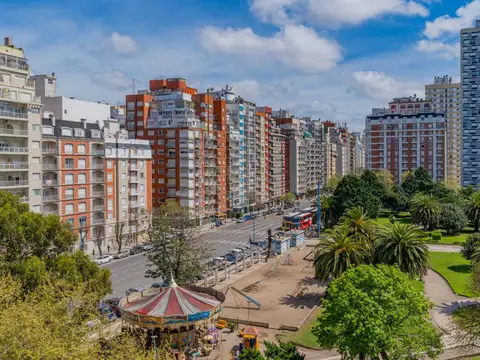 Departamento en Venta en Plaza Colon, USD 164.900