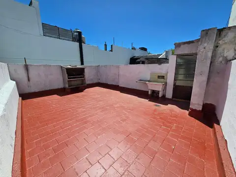 Depto Tipo Casa en Venta de 4 ambientes