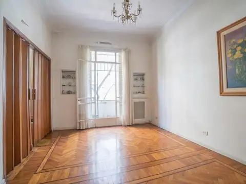 Depto Tipo Casa en Venta en Caballito, USD 235.000