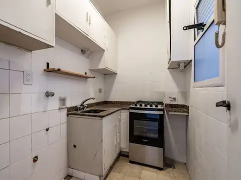 Dpto venta 2 amb Recoleta, balcón. Buen estado!