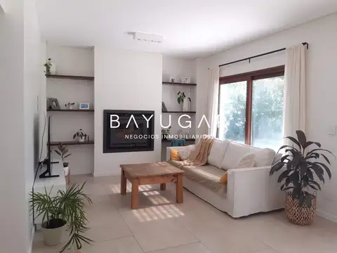 Venta Casa en Barrio Palmares de Pilar